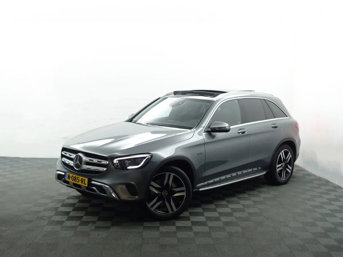 4MATIC AMG Premium Plus Aut- Panodak, Burmester, Sfeerverlichting, Xenon led, Treeplanken, Ada Cruise