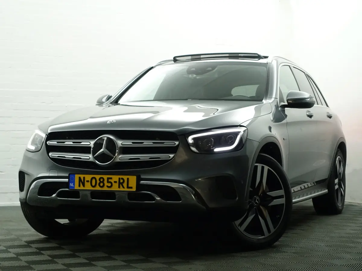 4MATIC AMG Premium Plus Aut- Panodak, Burmester, Sfeerverlichting, Xenon led, Treeplanken, Ada Cruise