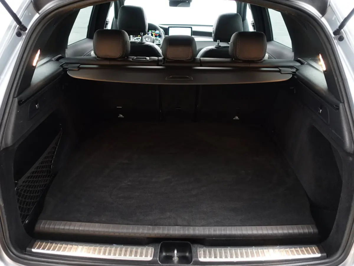300de 335pk 4MATIC AMG Prestige aut- Panoramadak, Virtual Cockpit, Burmester, Sfeerverlichting, 360 Camera, Keyless, Elek Trekhaak, Xenon Led