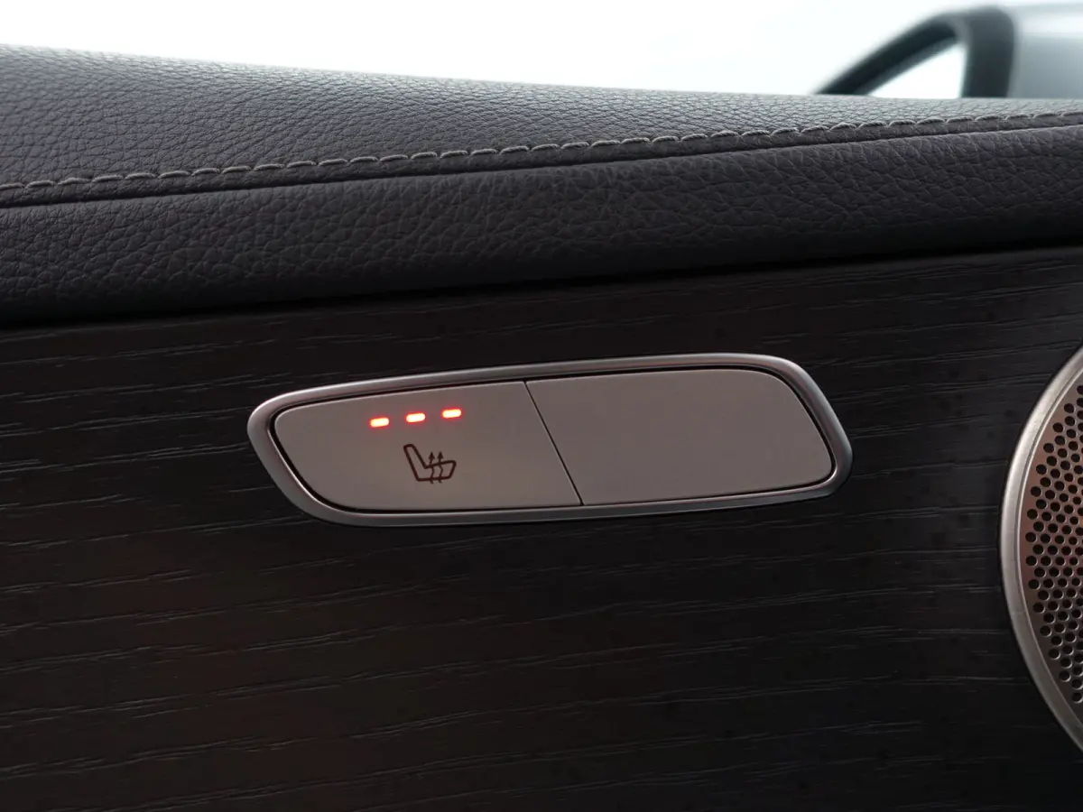 300de 335pk 4MATIC AMG Prestige aut- Panoramadak, Virtual Cockpit, Burmester, Sfeerverlichting, 360 Camera, Keyless, Elek Trekhaak, Xenon Led
