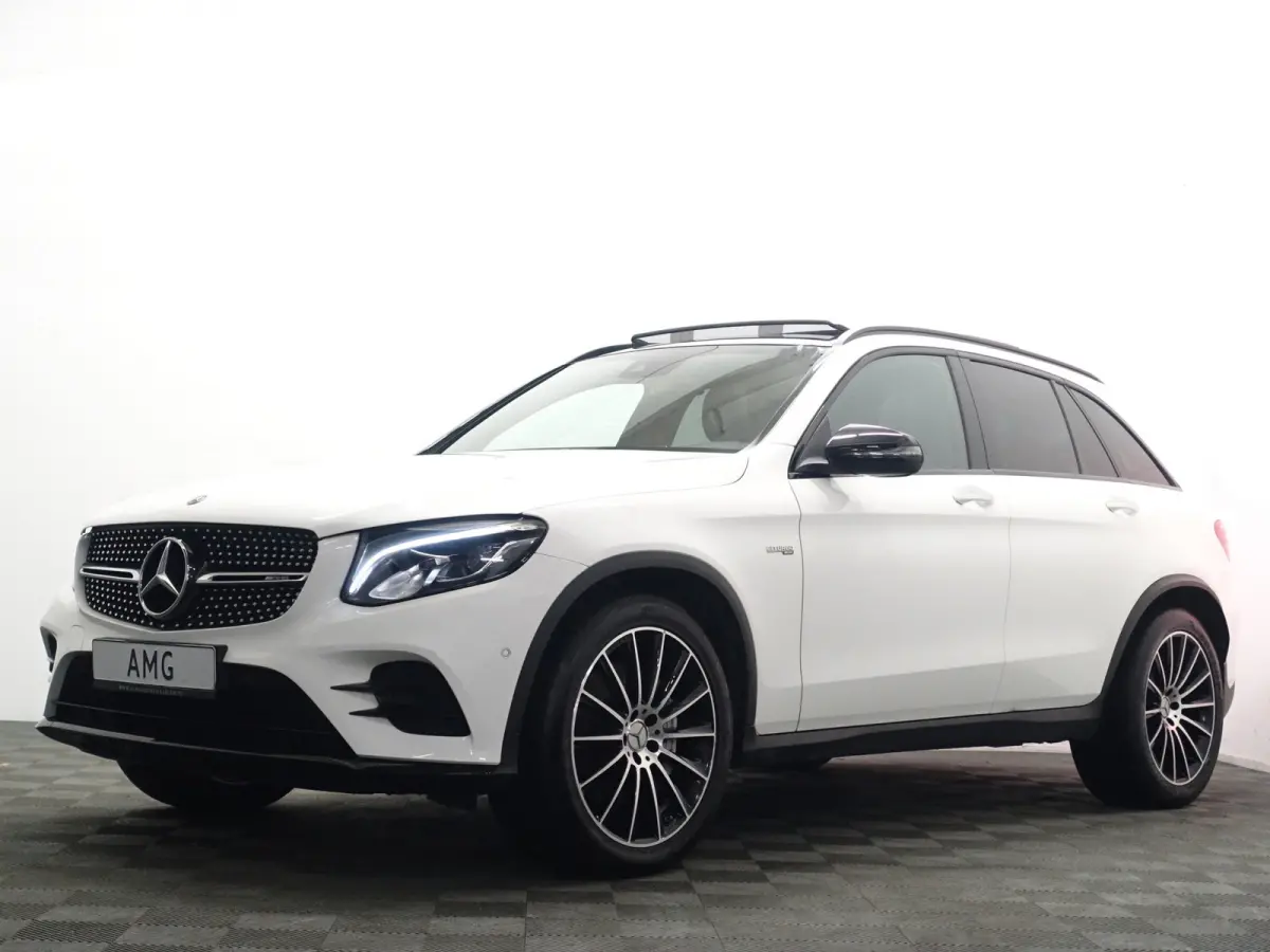 43 AMG 368pk 4MATIC Aut- Panoramadak, Burmester Surround Audio, Camera, Sfeerverlichting, Rode Interieur afwerking
