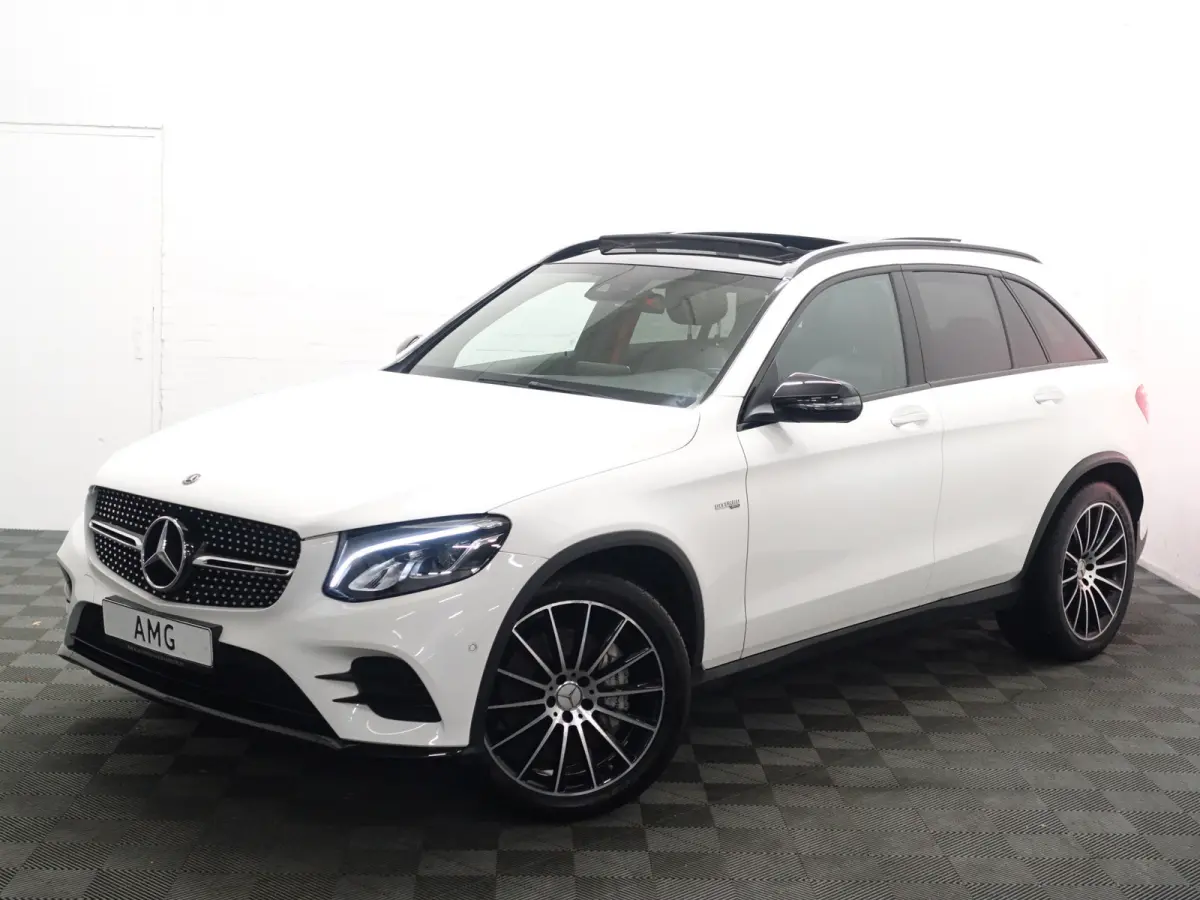 43 AMG 368pk 4MATIC Aut- Panoramadak, Burmester Surround Audio, Camera, Sfeerverlichting, Rode Interieur afwerking