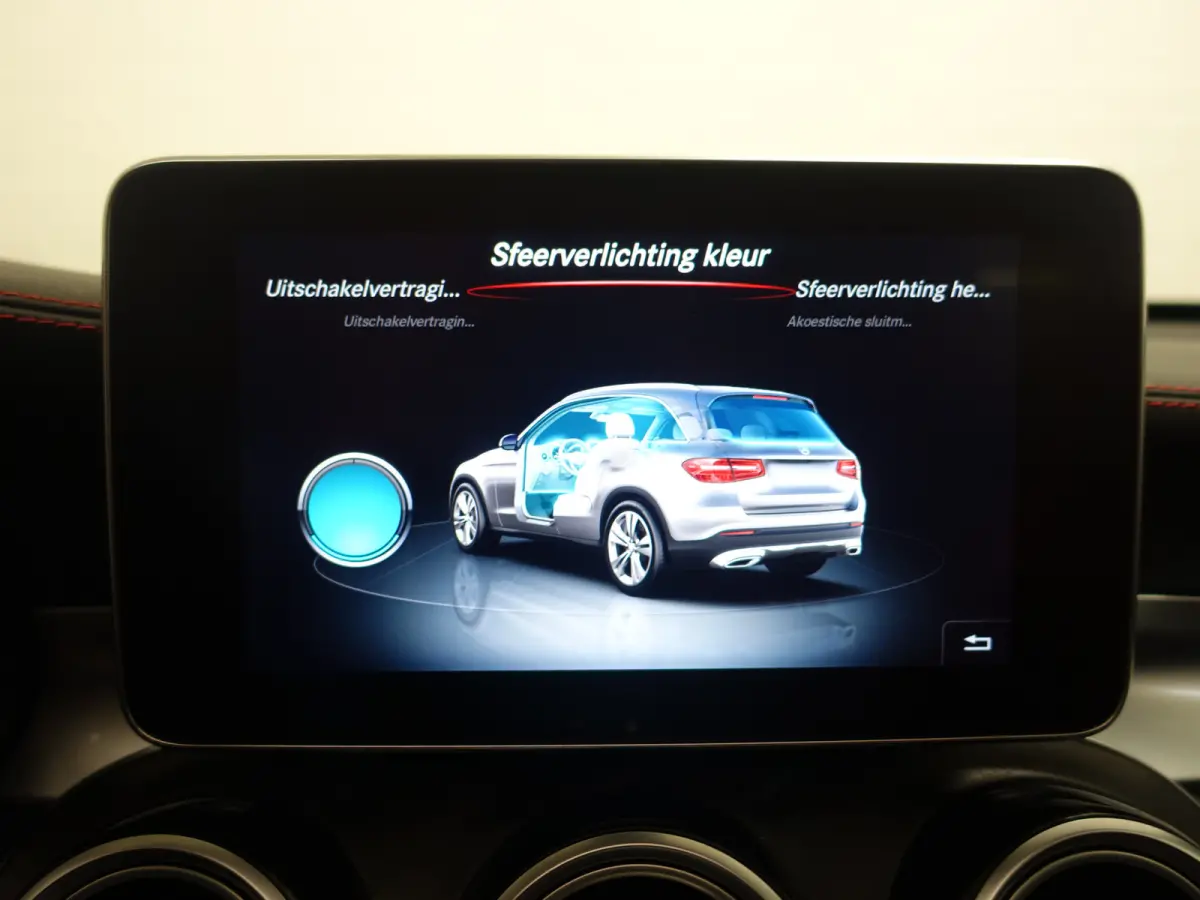 43 AMG 368pk 4MATIC Aut- Panoramadak, Burmester Surround Audio, Camera, Sfeerverlichting, Rode Interieur afwerking