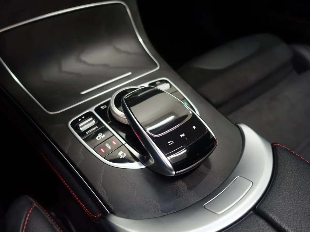 43 AMG 368pk 4MATIC Aut- Panoramadak, Burmester Surround Audio, Camera, Sfeerverlichting, Rode Interieur afwerking