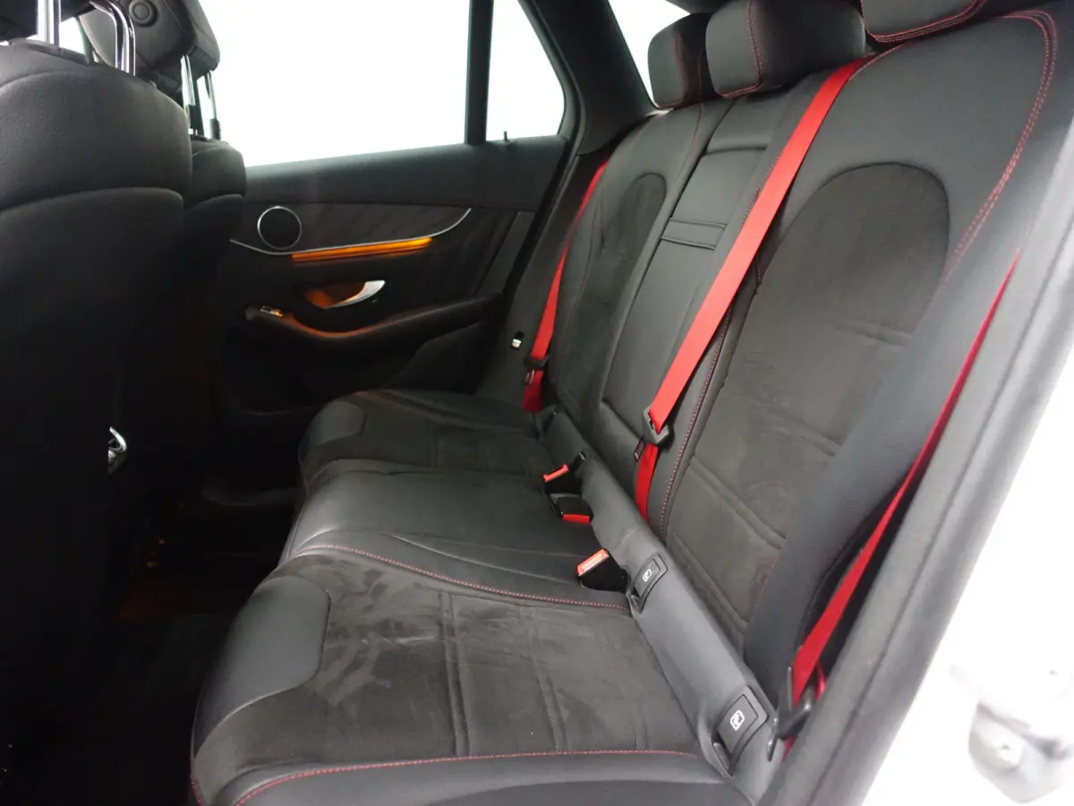 43 AMG 368pk 4MATIC Aut- Panoramadak, Burmester Surround Audio, Camera, Sfeerverlichting, Rode Interieur afwerking