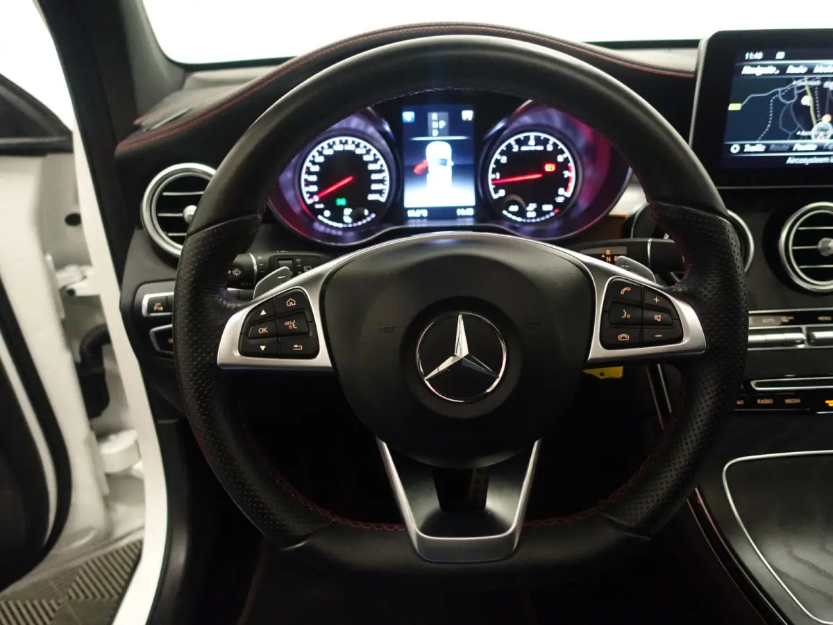 43 AMG 368pk 4MATIC Aut- Panoramadak, Burmester Surround Audio, Camera, Sfeerverlichting, Rode Interieur afwerking