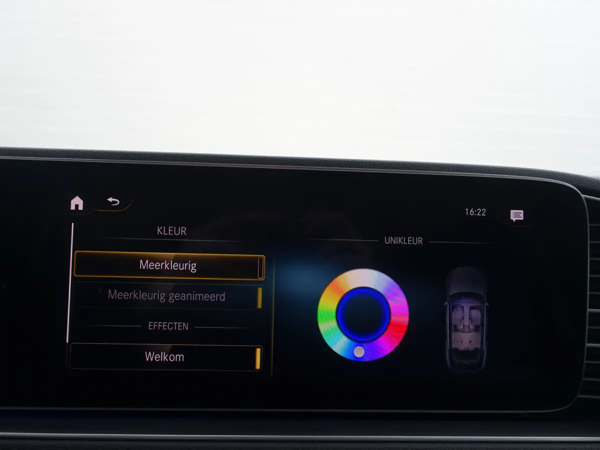 300 d 4MATIC AMG Night Edition- Alcantara sterrenhemel, Elek Stoelen, Sfeerverlichting, CarPlay