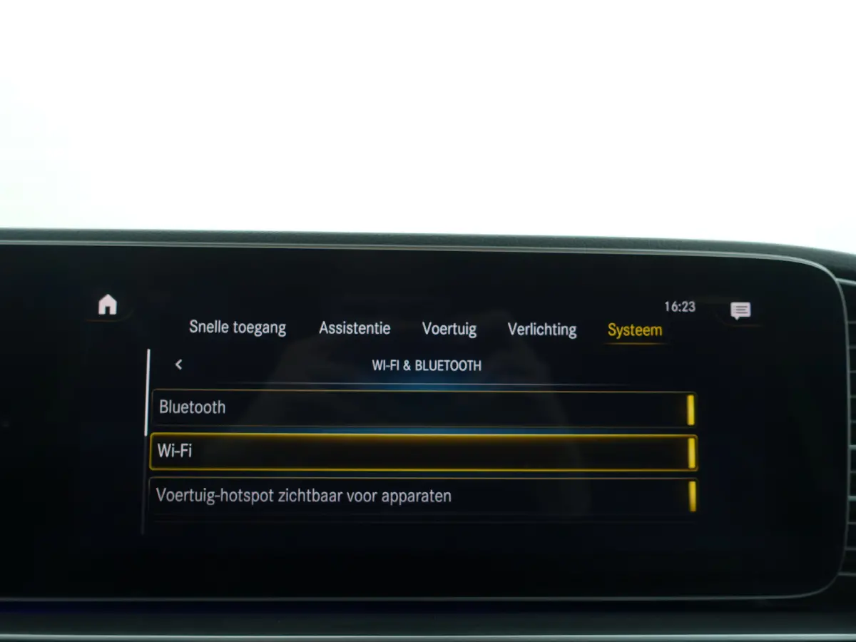 300 d 4MATIC AMG Night Edition- Alcantara sterrenhemel, Elek Stoelen, Sfeerverlichting, CarPlay