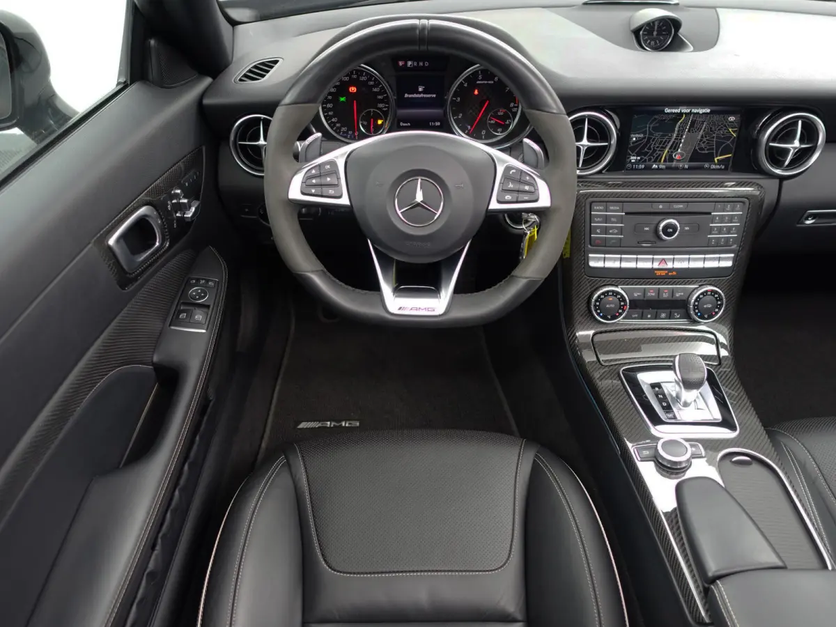 43 AMG 368pk Designo Aut- Carbon Pakket, IWC, Memory Seats, Mountaungrijs Magno, Magic Sky Control