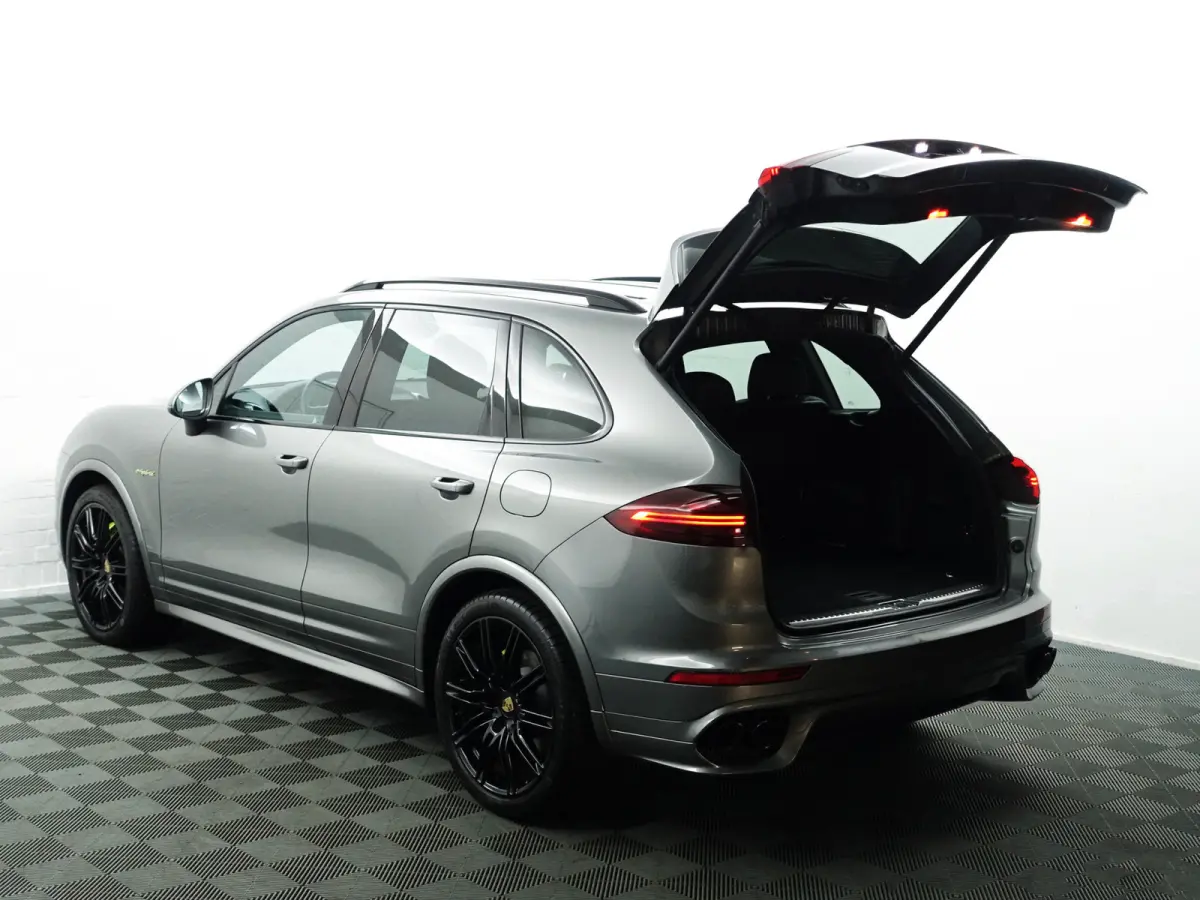 3.0 S E-Hybrid Sport Design Aut- Volledig Dealer Onderhouden, Sport Chrono, Bose Audio, Memory Seats
