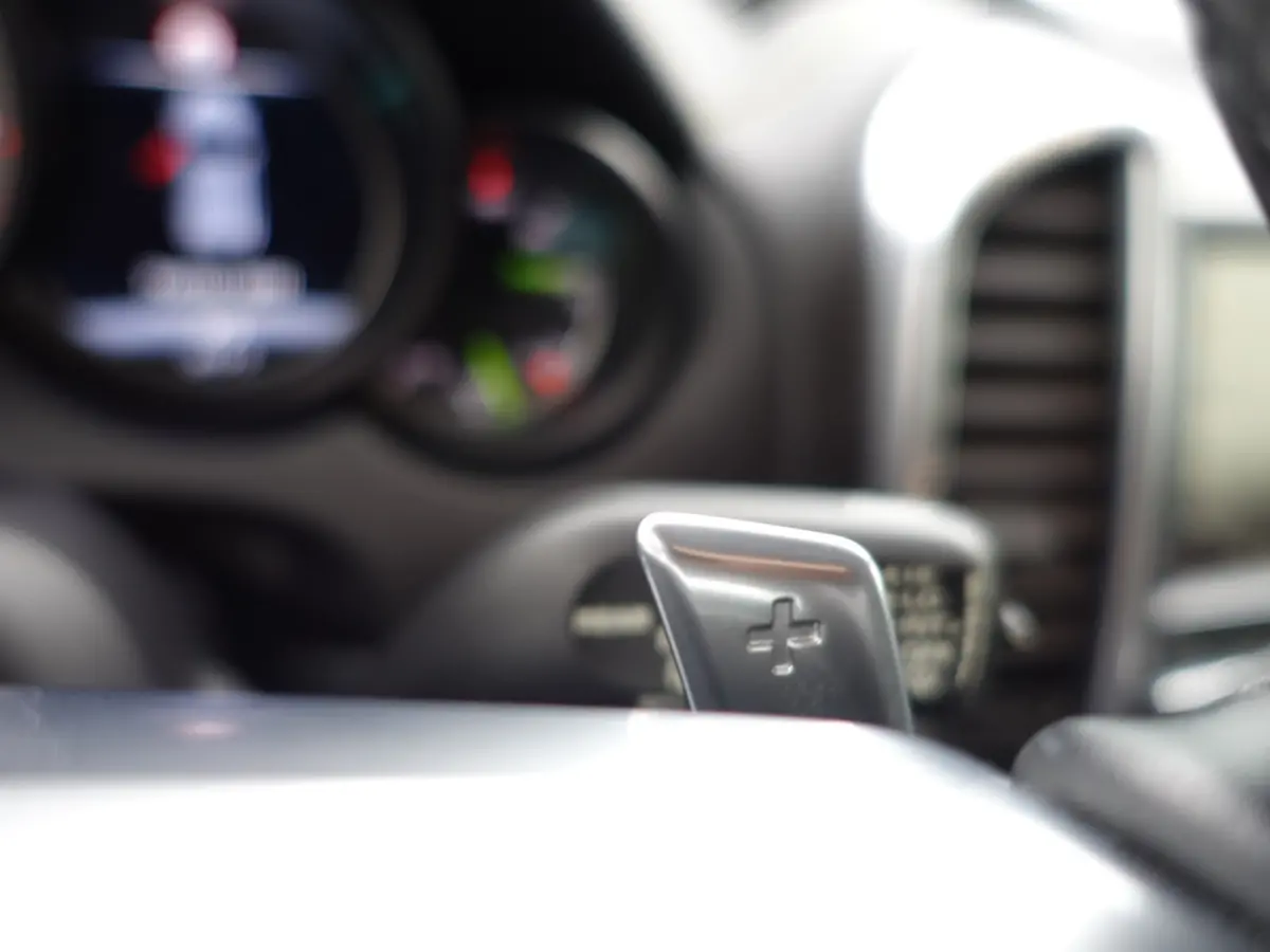3.0 S E-Hybrid Sport Design Aut- Volledig Dealer Onderhouden, Sport Chrono, Bose Audio, Memory Seats