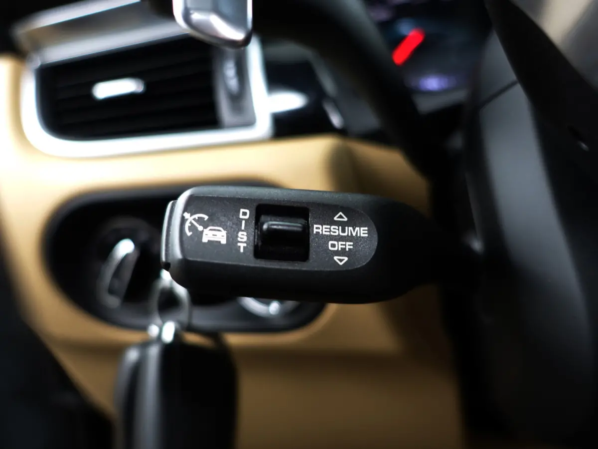 3.6 Turbo Sport Chrono, Alcantara Design, Stoelventilatie, Burmester, 360 Camera, Standkachel