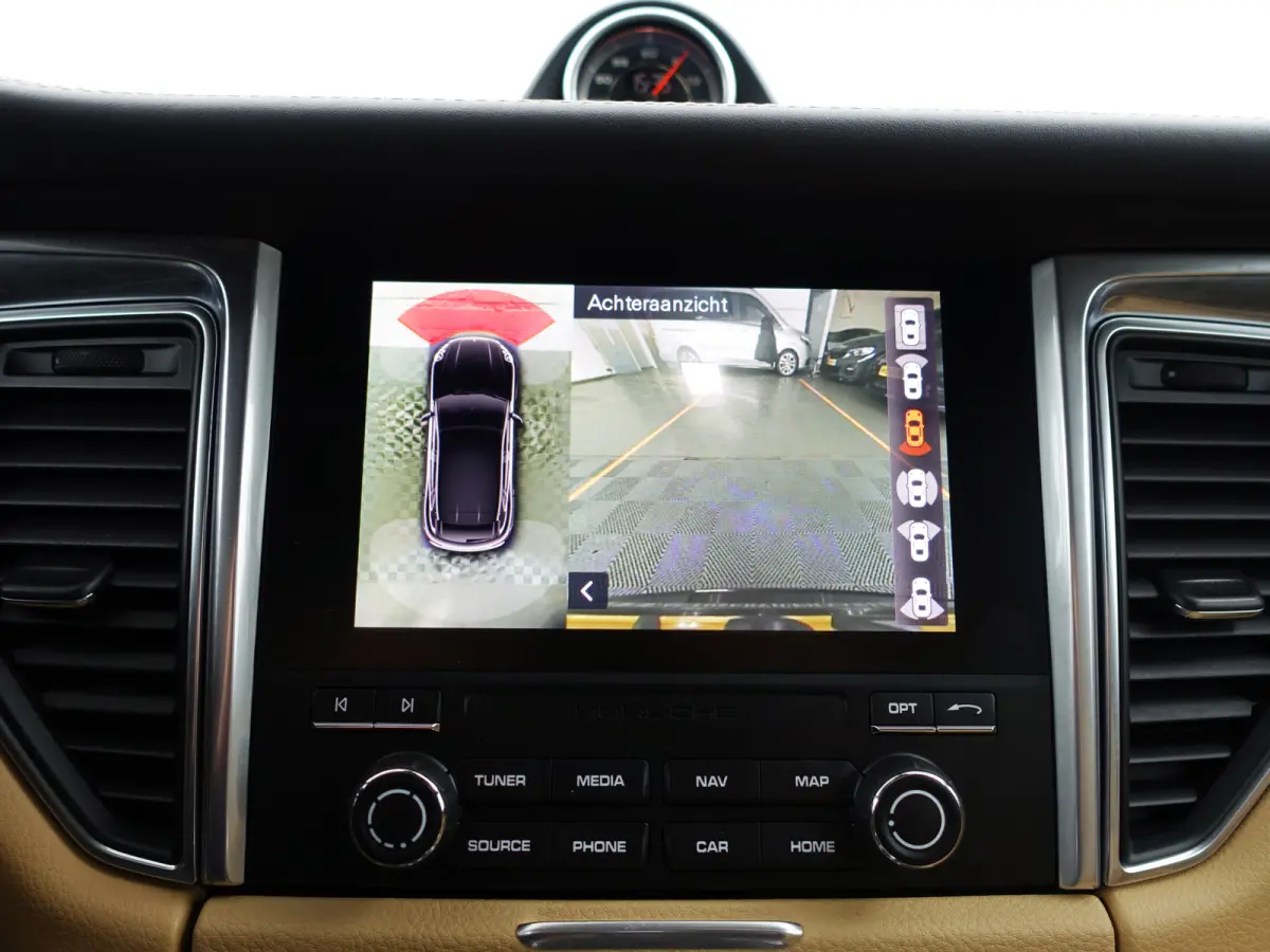 3.6 Turbo Sport Chrono, Alcantara Design, Stoelventilatie, Burmester, 360 Camera, Standkachel