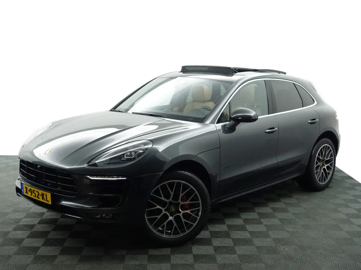 3.6 Turbo Sport Chrono, Alcantara Design, Stoelventilatie, Burmester, 360 Camera, Standkachel