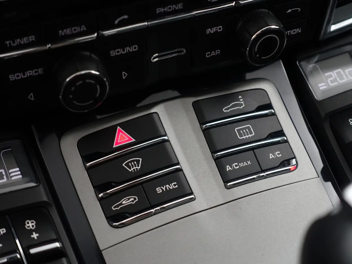 3.0 S E-Hybrid Dealer Onderhouden, Schuifdak, Bose Surround Audio, Camera, Leder Interieur