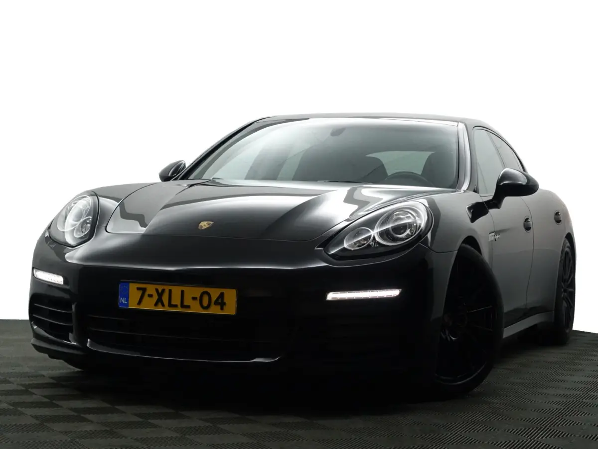 3.0 S E-Hybrid Dealer Onderhouden, Schuifdak, Bose Surround Audio, Camera, Leder Interieur
