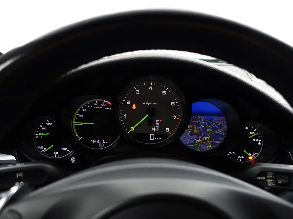 3.0 S E-Hybrid Dealer Onderhouden, Schuifdak, Bose Surround Audio, Camera, Leder Interieur