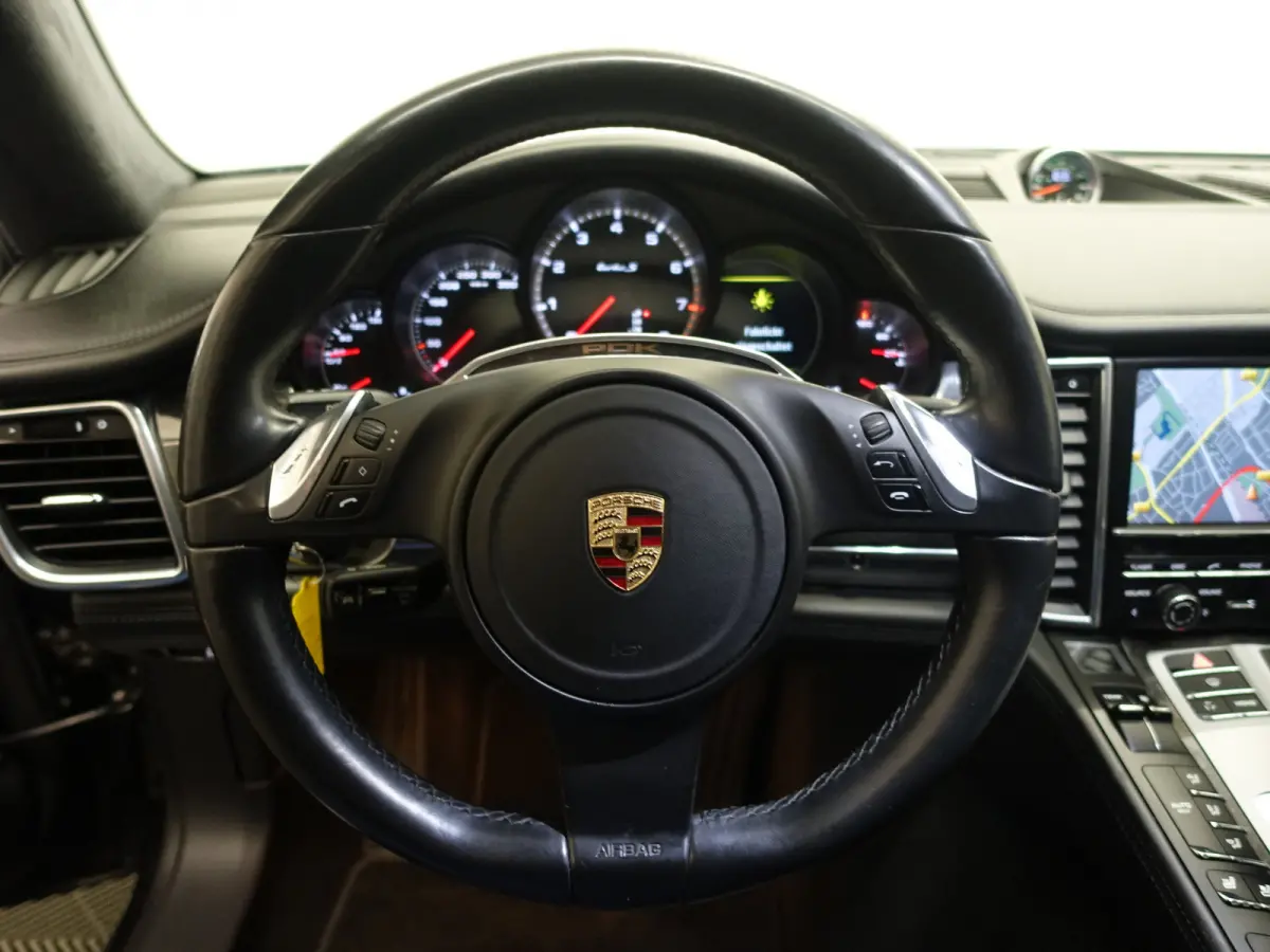 4.8 Turbo S Sport Chrono, BOSE Surround Sound, Sportuitlaatsysteem, Stoelventilatie Voorin/Achterin