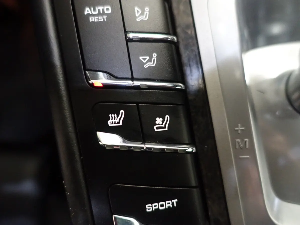 4.8 Turbo S Sport Chrono, BOSE Surround Sound, Sportuitlaatsysteem, Stoelventilatie Voorin/Achterin