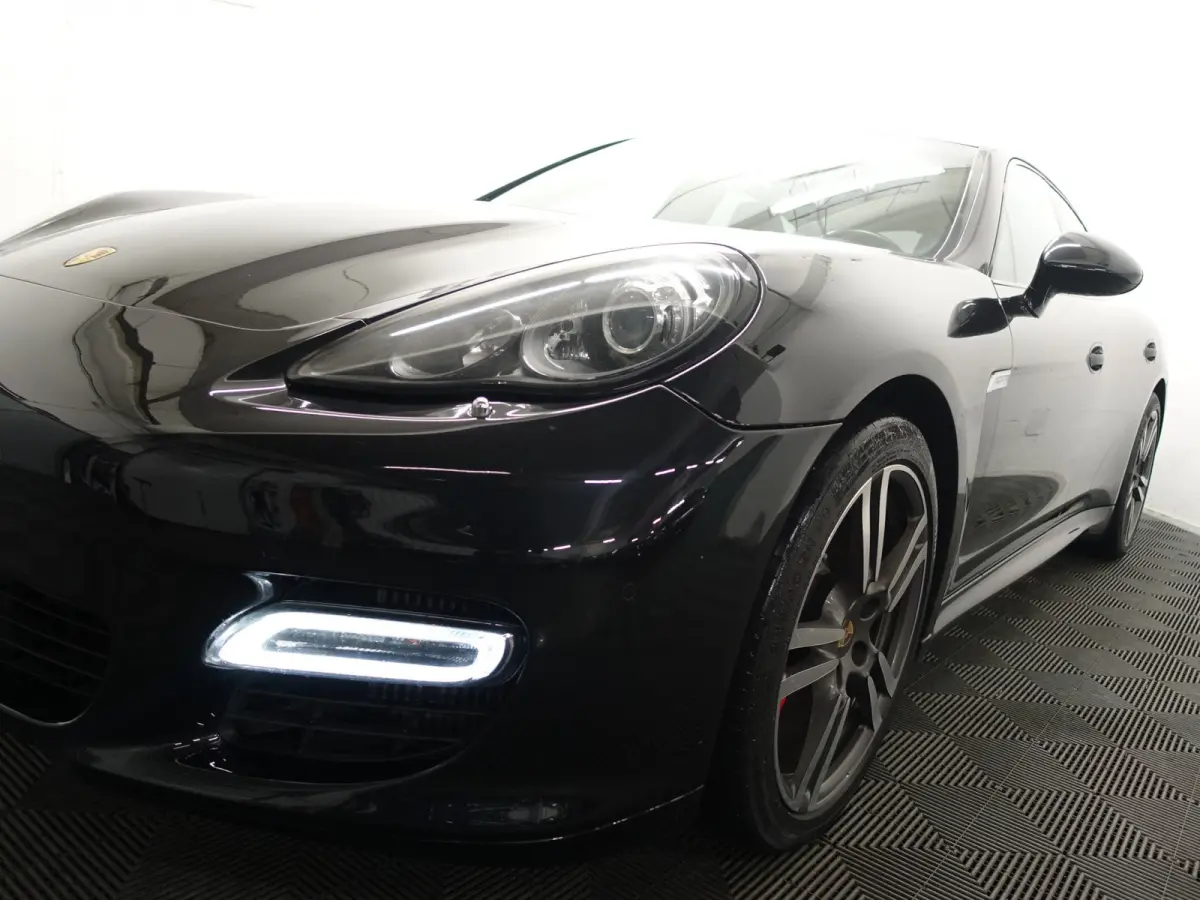 4.8 Turbo S Sport Chrono, BOSE Surround Sound, Sportuitlaatsysteem, Stoelventilatie Voorin/Achterin