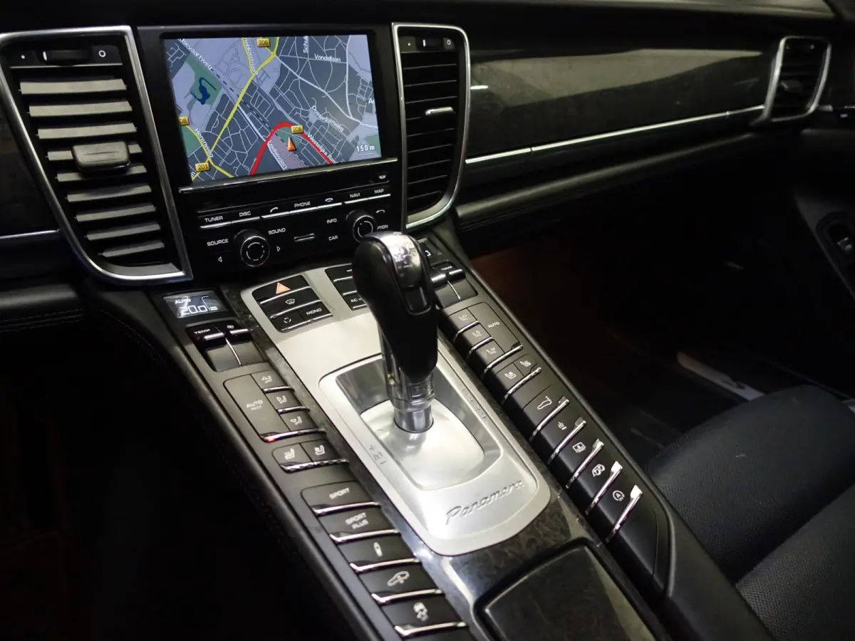 4.8 Turbo S Sport Chrono, BOSE Surround Sound, Sportuitlaatsysteem, Stoelventilatie Voorin/Achterin