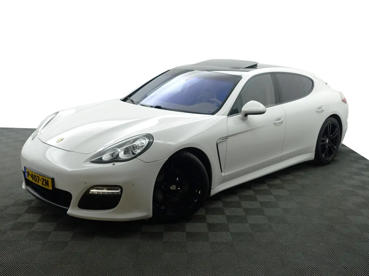 3.6 Platinum Edition Aut- Sport Chrono, Stoelventilatie, Luchtvering, Schuifdak, Camera