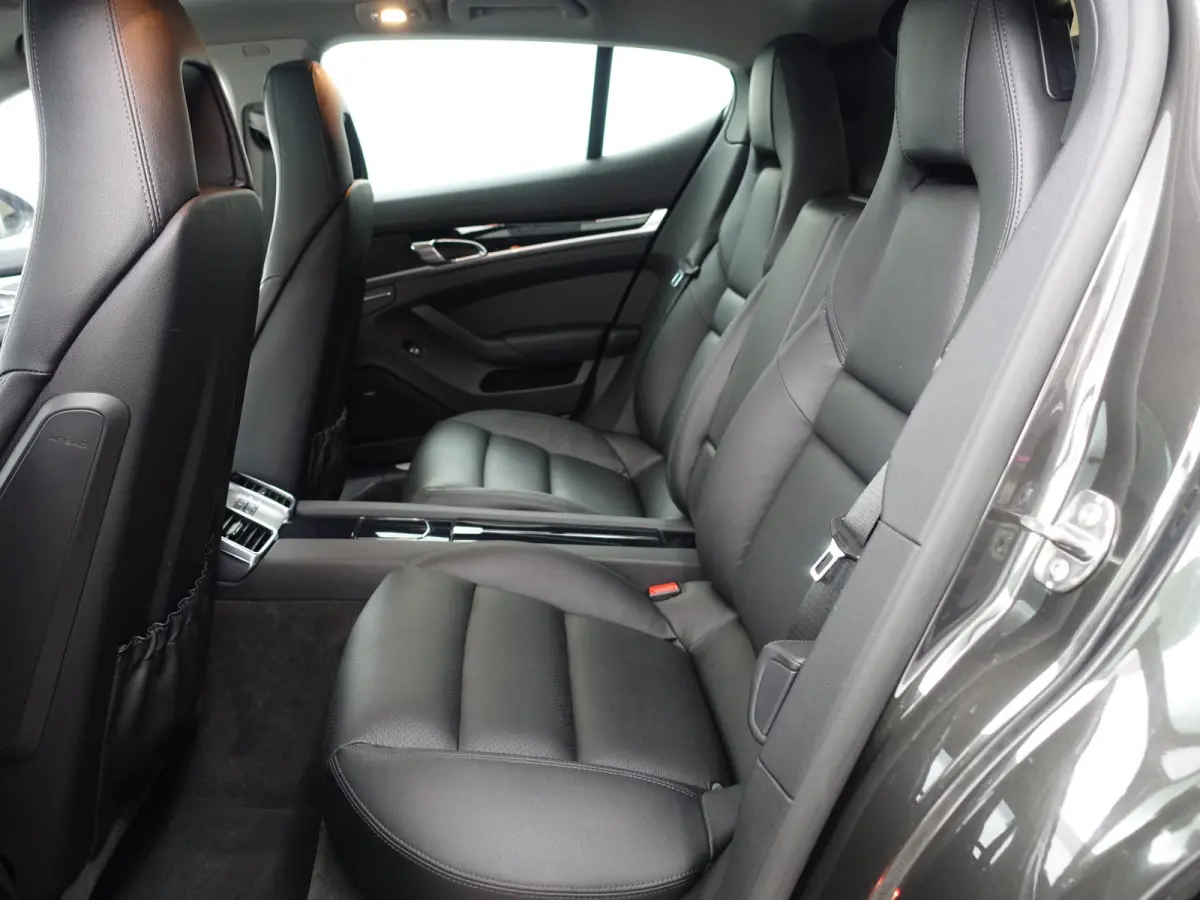 3.0 S E-Hybrid Aut- Sport Chrono, Memory Seats, Bose Audio, Schuifdak, Sport Interieur