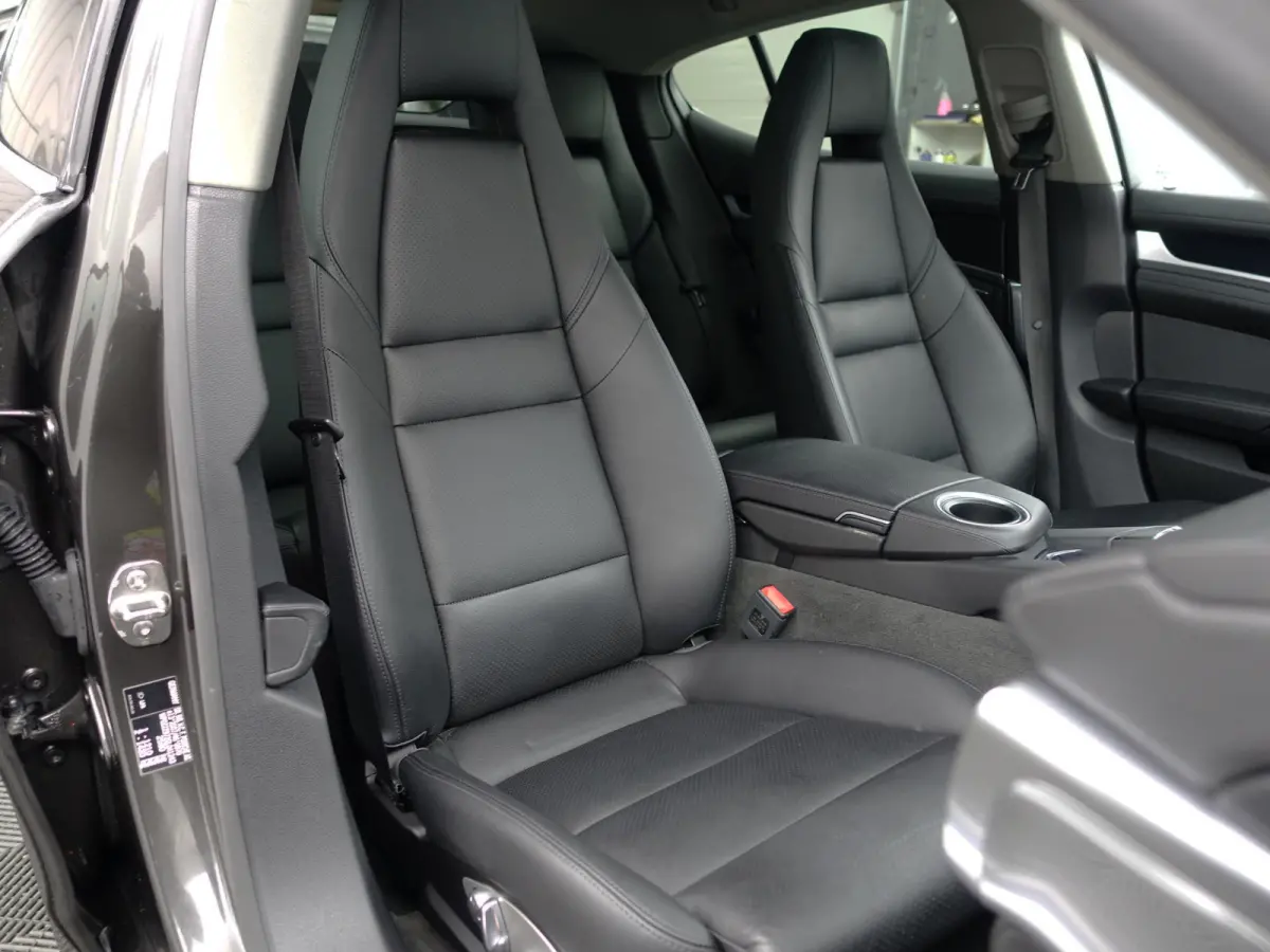 3.0 S E-Hybrid Aut- Sport Chrono, Memory Seats, Bose Audio, Schuifdak, Sport Interieur