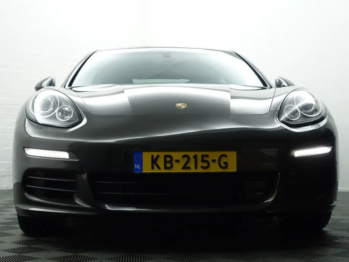 3.0 S E-Hybrid Aut- Sport Chrono, Memory Seats, Bose Audio, Schuifdak, Sport Interieur