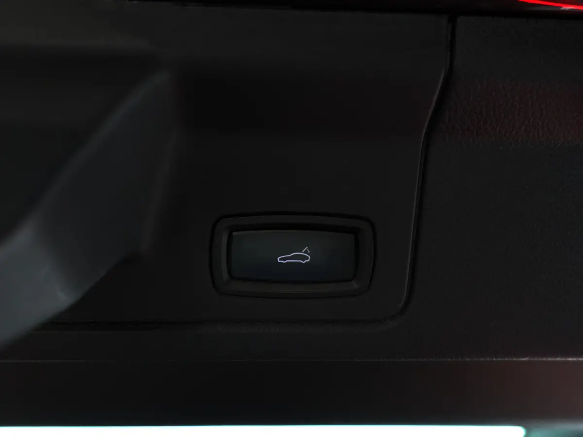 3.0 S E-Hybrid Aut- Sport Chrono, Memory Seats, Bose Audio, Schuifdak, Sport Interieur