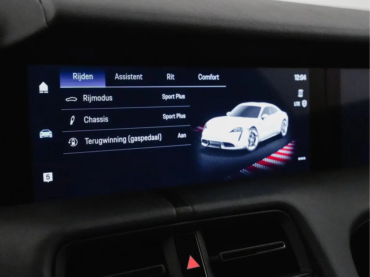 Performance 84kwh Panoramadak, Design Pakket, Bose Surround Sound, Sfeerverlichting
