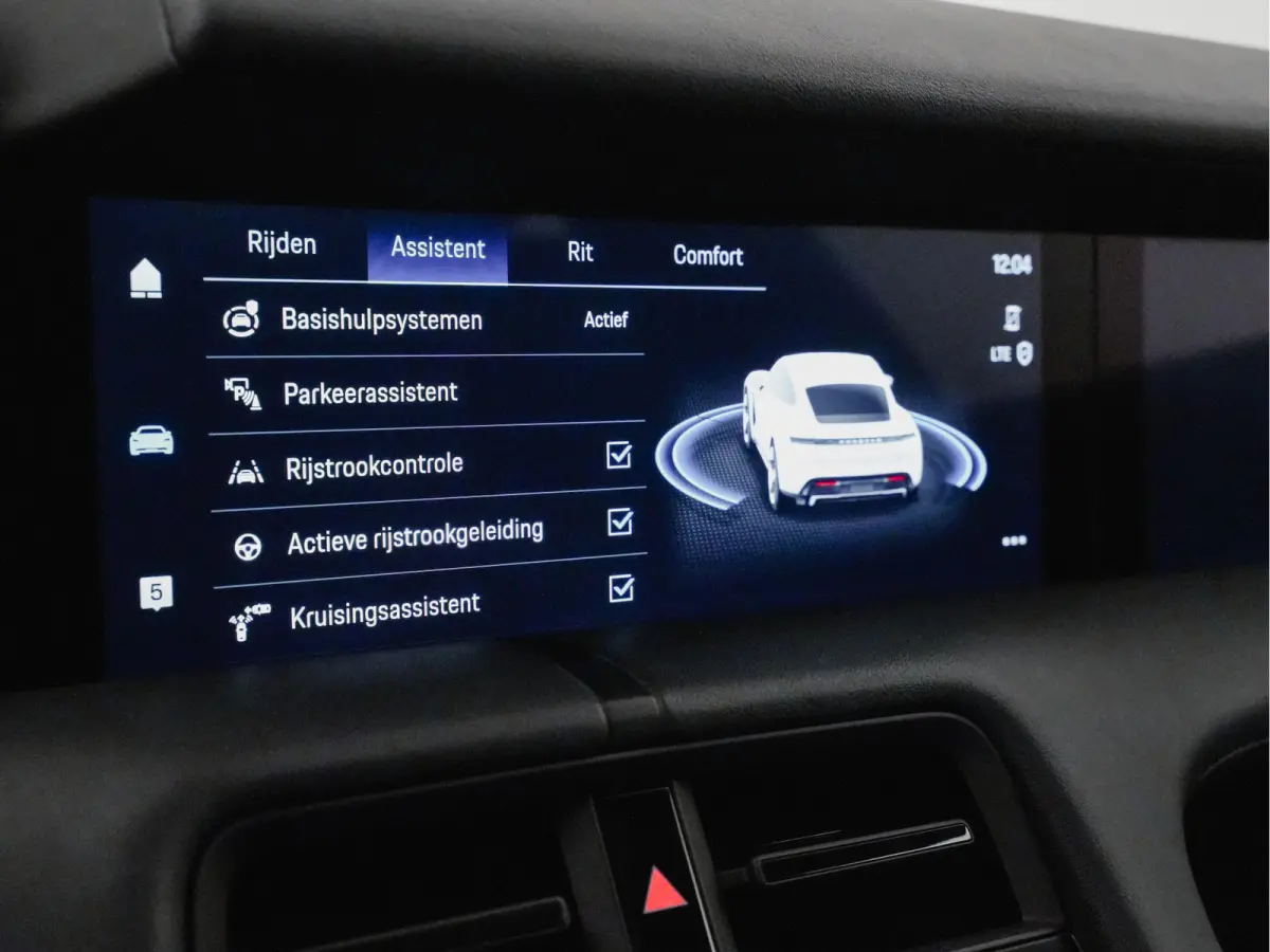 Performance 84kwh Panoramadak, Design Pakket, Bose Surround Sound, Sfeerverlichting