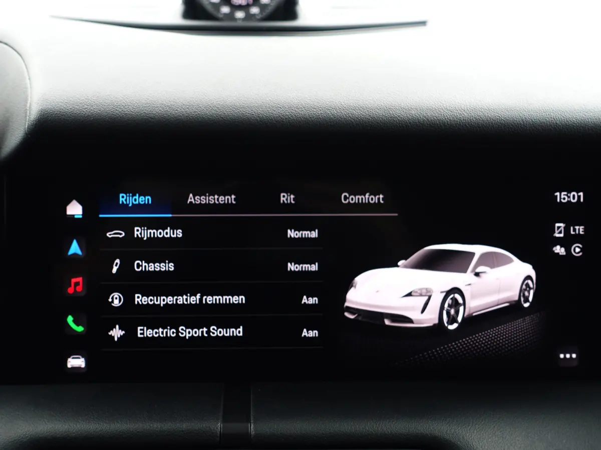 Performance 84 kWh- Bijrijdersdisplay, Panoramadak, Sport Chrono Pakket, Apple Carplay/Android Auto, Performance accu Plus
