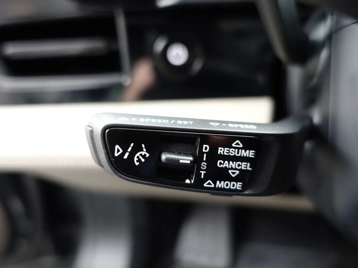 4S 84 kWh Dual View, Nachtzichtassistent, Offroad Design pakket, Bose Sound, Stuur/Stoelverwarming