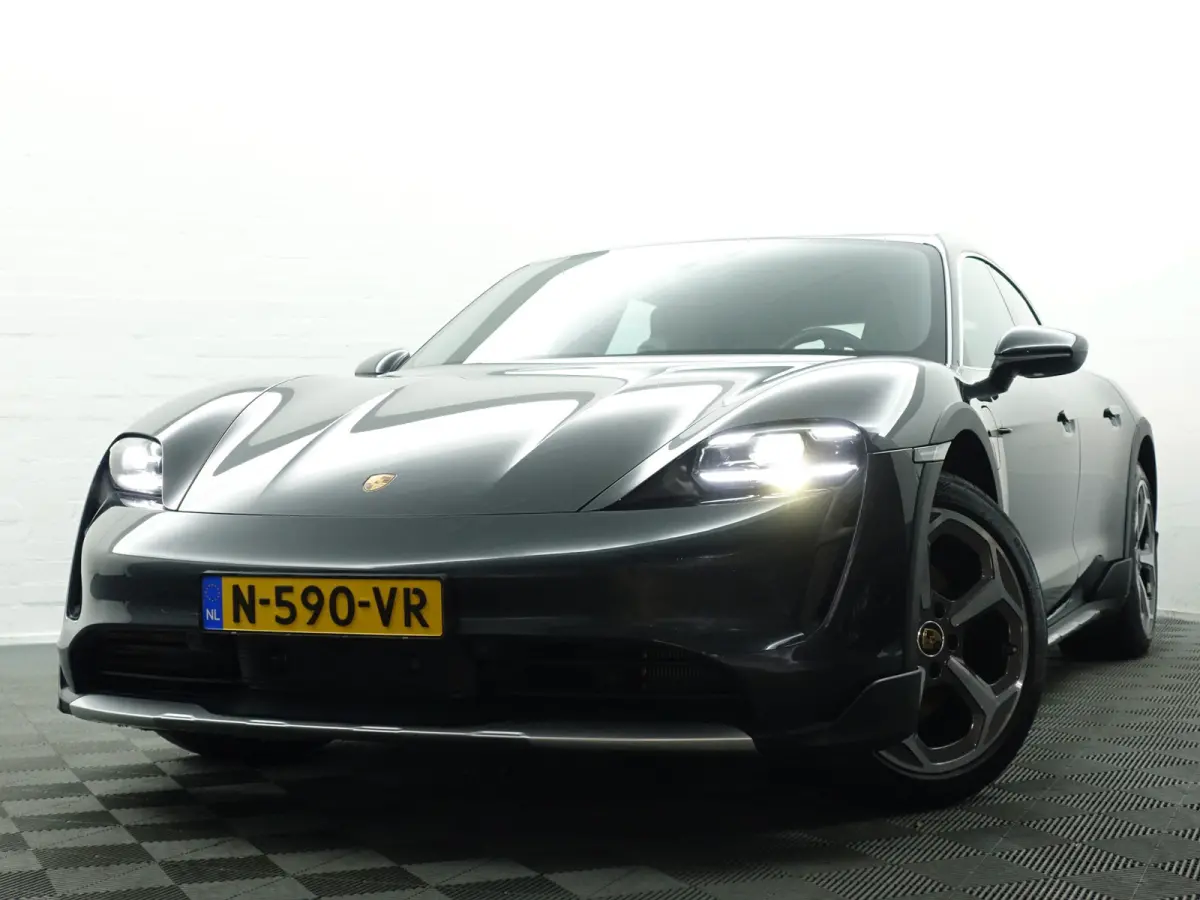 4S 84 kWh Dual View, Nachtzichtassistent, Offroad Design pakket, Bose Sound, Stuur/Stoelverwarming