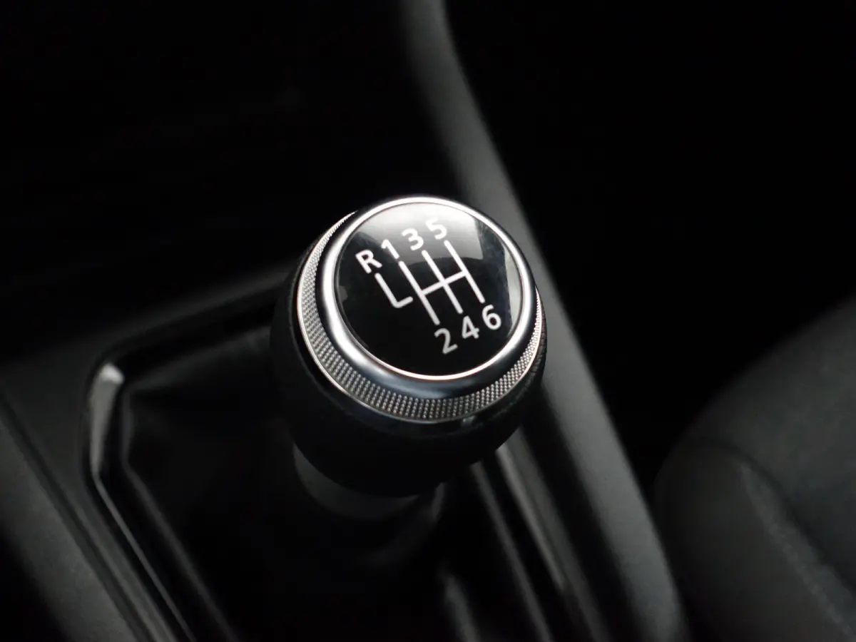 1.0 TCe 90 Equilibre- Carplay, Android Auto, Xenon Led, Lane Assist, Navigatie, Comfort Interieur