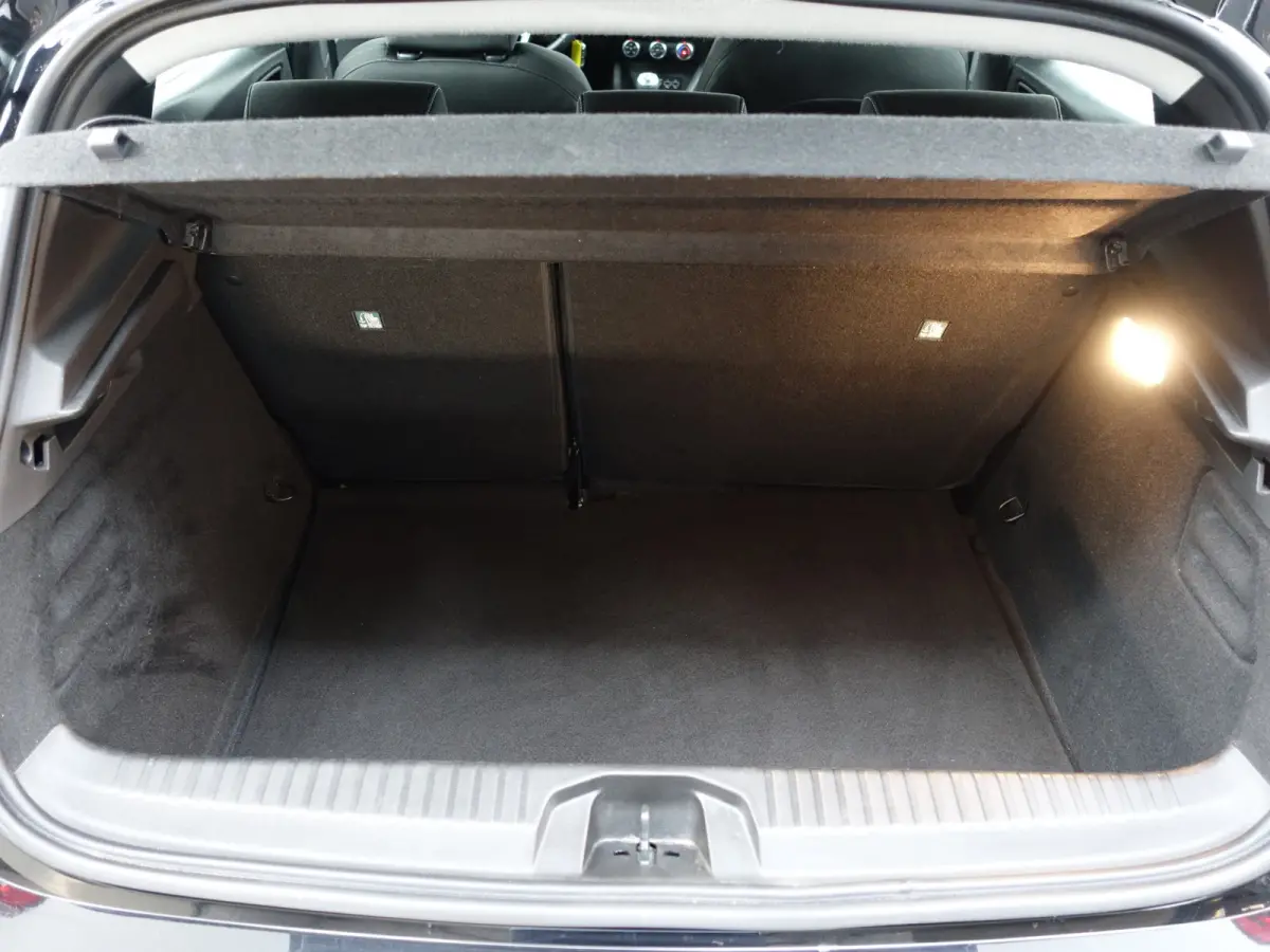 1.0 TCe 90 Equilibre- Carplay, Android Auto, Xenon Led, Lane Assist, Navigatie, Comfort Interieur