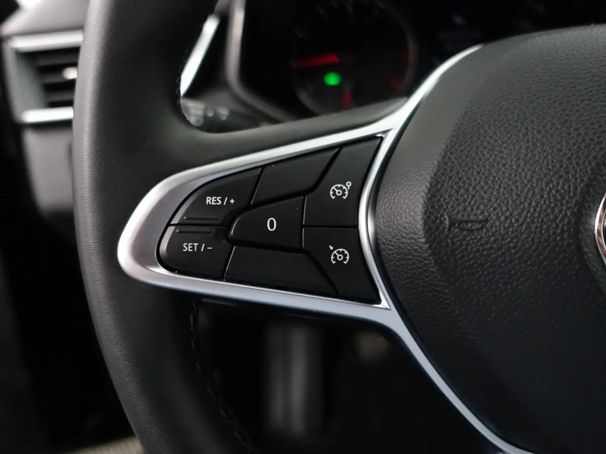 1.0 TCe 90 Equilibre- Carplay, Android Auto, Xenon Led, Lane Assist, Navigatie, Comfort Interieur