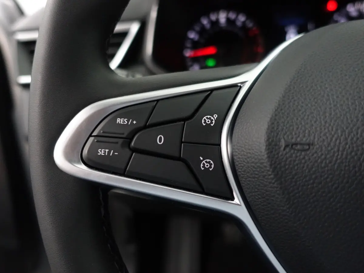 1.0 TCe 90 Equilibre- Carplay, Android Auto, Xenon Led, Lane Assist, Navigatie, Comfort Interieur