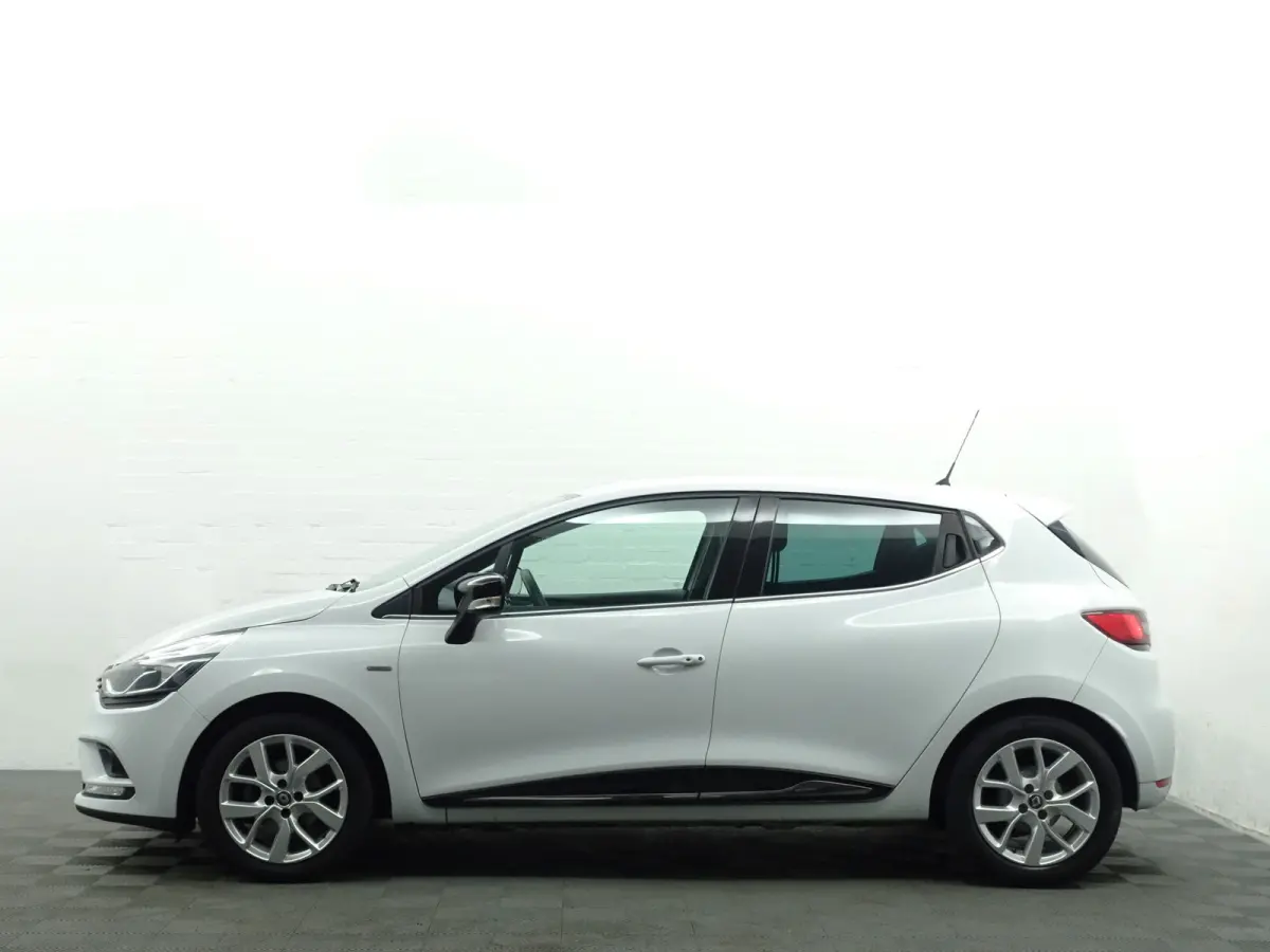 0.9 TCe Limited- Navigatie, Privacy Glass, Park Assist, Cruise, Led, Comfort Interieur