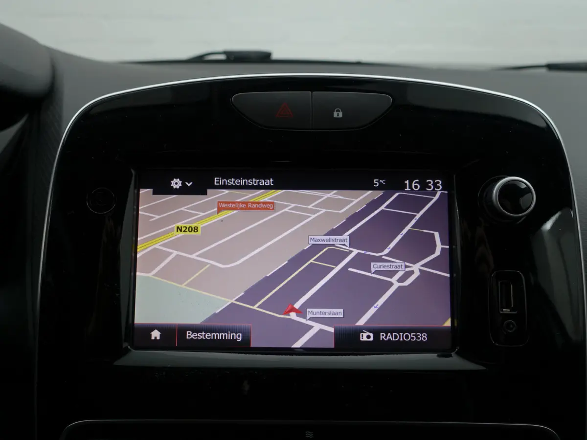0.9 TCe Limited- Navigatie, Privacy Glass, Park Assist, Cruise, Led, Comfort Interieur