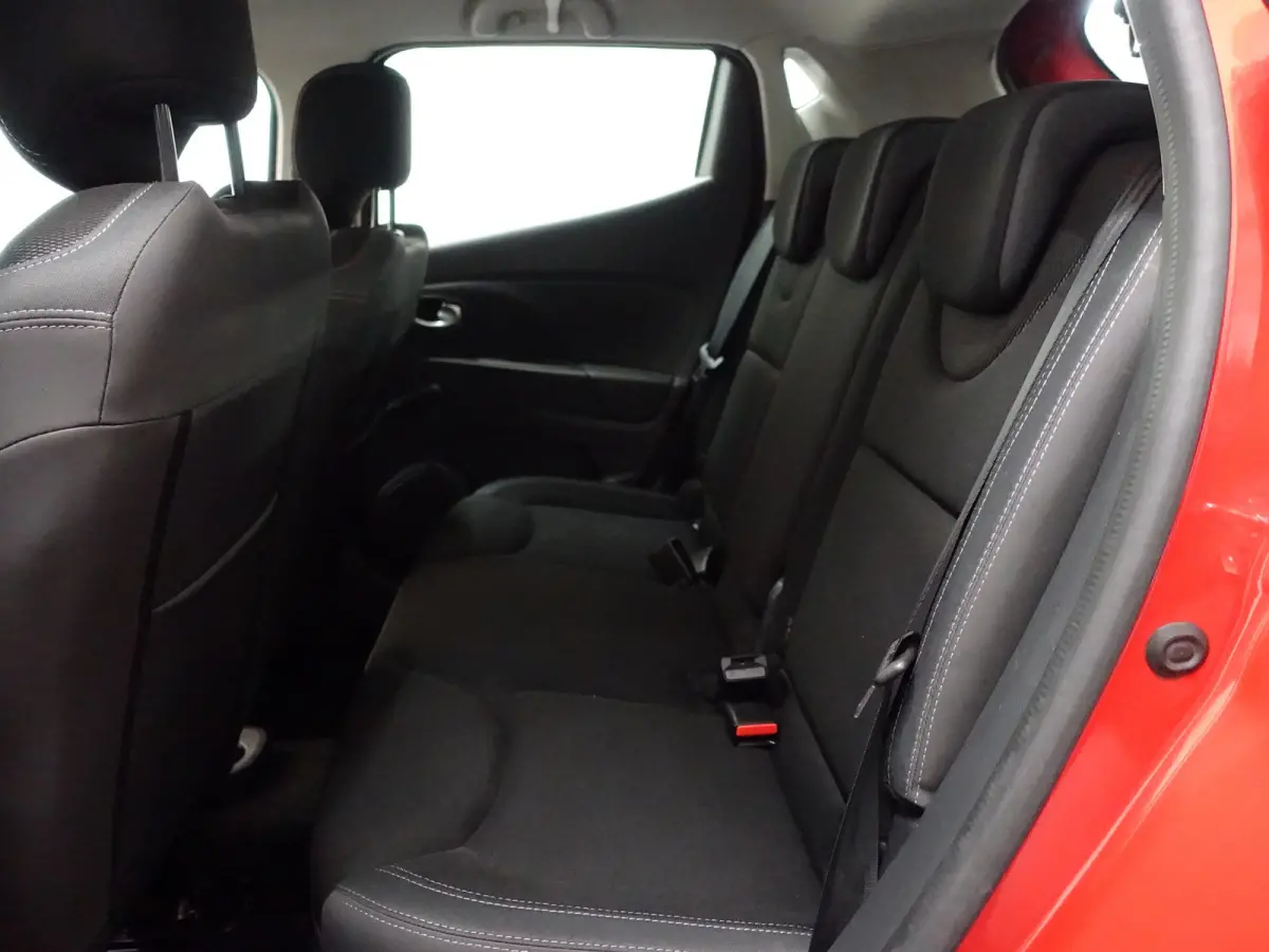 0.9 TCe Sport- Full map Navi, Xenon Led, Cruise, ECC, LMV
