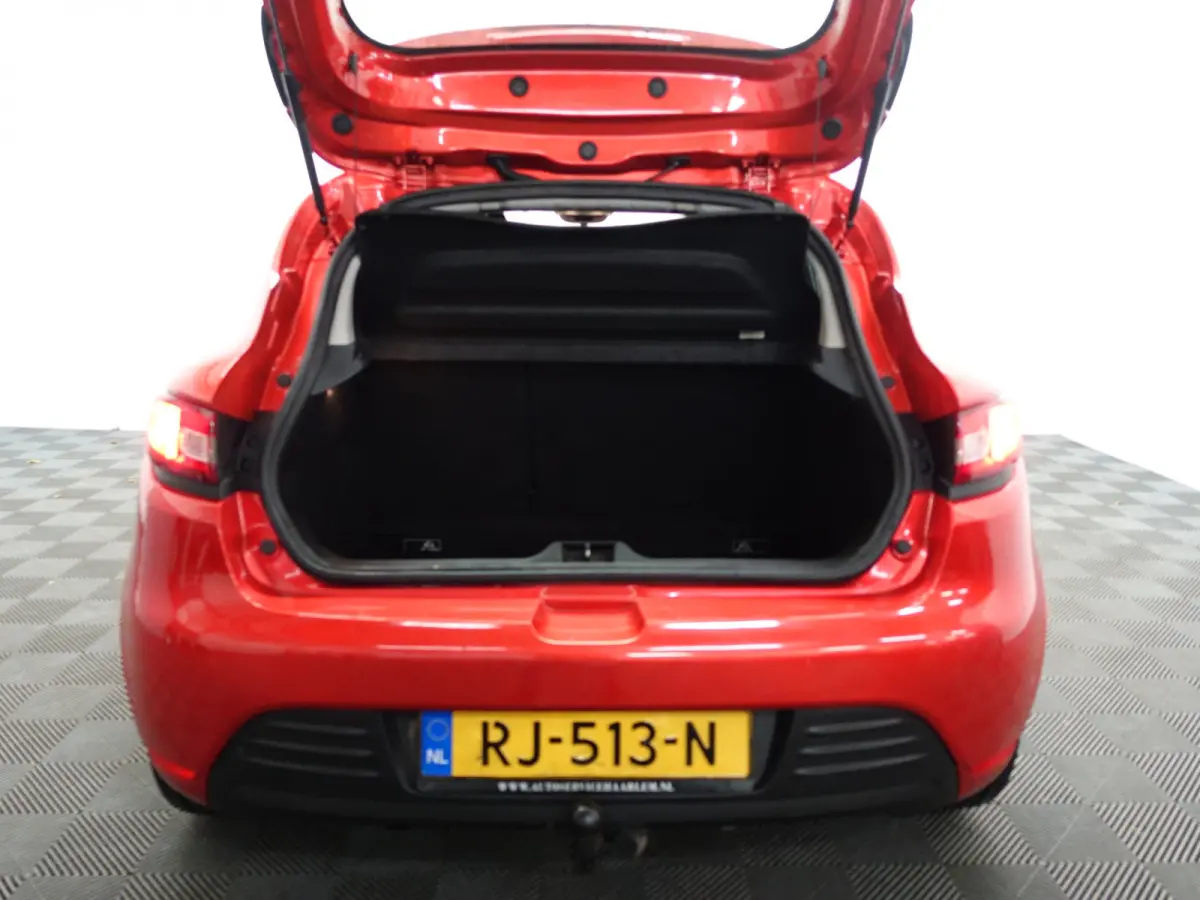 0.9 TCe Sport- Full map Navi, Xenon Led, Cruise, ECC, LMV