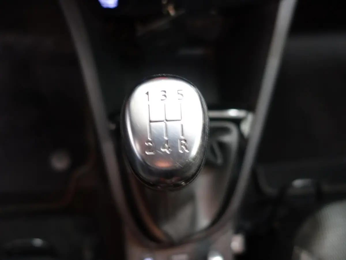 0.9 TCe Sport- Full map Navi, Xenon Led, Cruise, ECC, LMV