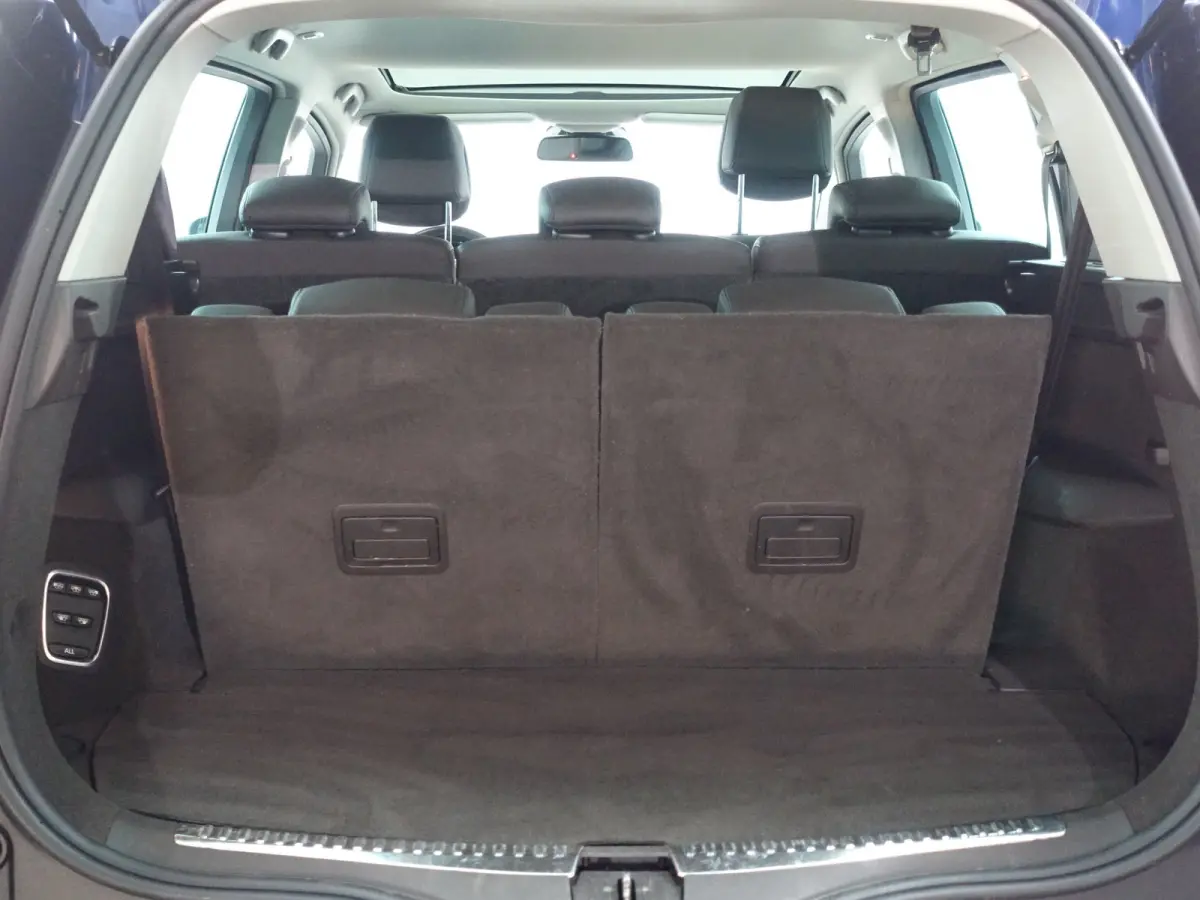 1.8 TCe Intens Panoramic Aut- Panoramadak, Xenon Led, Park Assist, Blindspot, Comfort Interieur, Virtual Cockpit