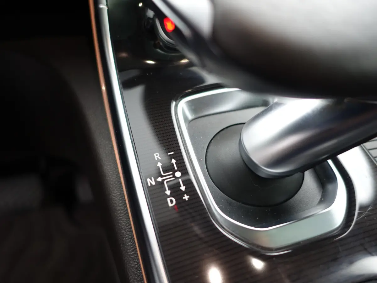 1.8 TCe Intens Panoramic Aut- Panoramadak, Xenon Led, Park Assist, Blindspot, Comfort Interieur, Virtual Cockpit