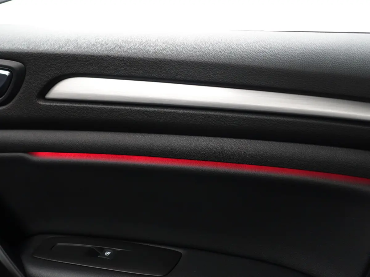 1.3 TCe Limited- Xenon Led, Dynamic Select, Sfeerverlichting, Camera, Park Assist, Lane Assist