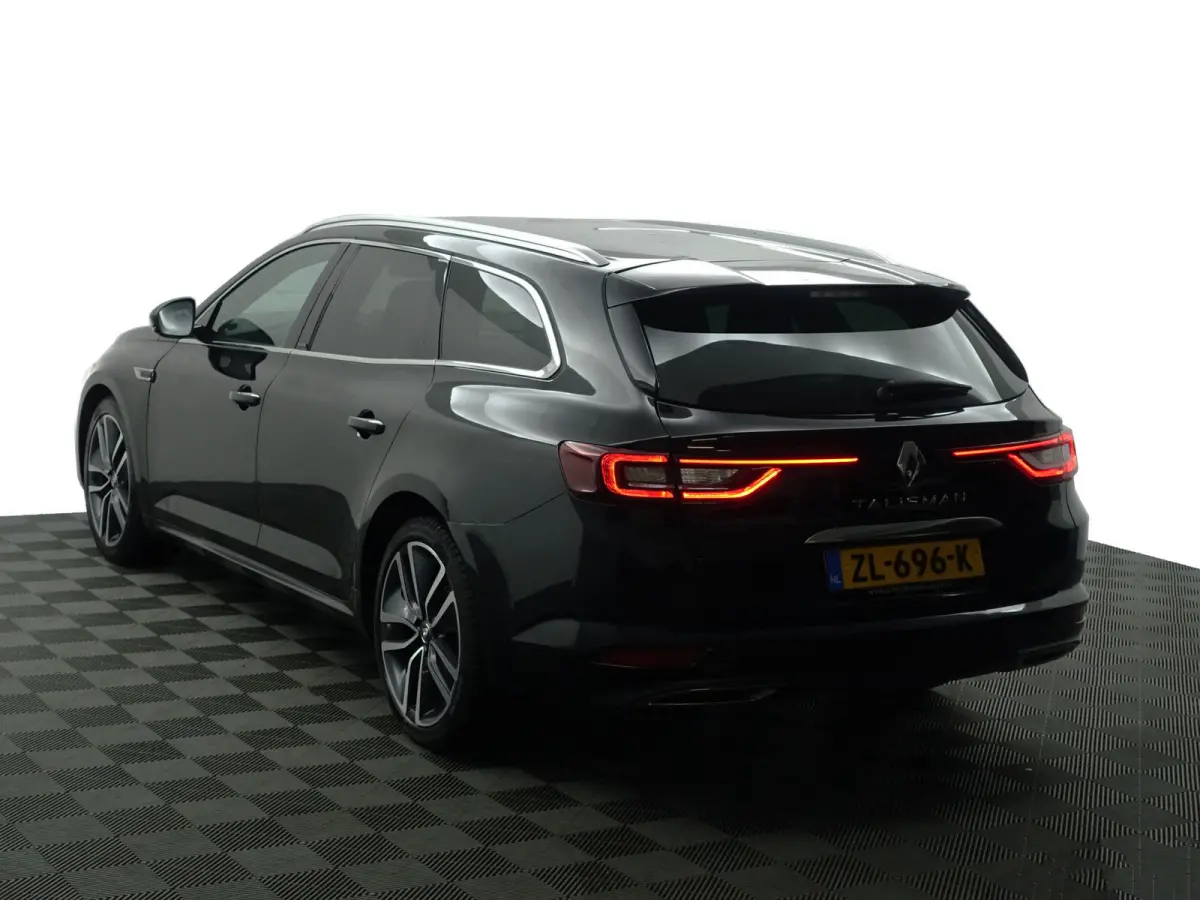 1.3 TCe Intens Aut- 4 Control, Stoelmassage, Bose Audio, Sfeerverlichting, Carbon, Lane Assist