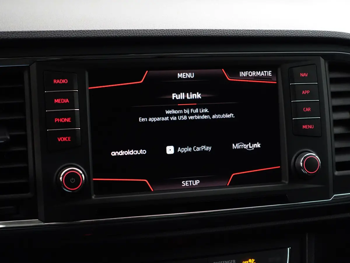 1.4 EcoTSI Style Business Intense Aut- 360 Camera, Carplay, Android Auto, Keyless, ACC Cruise, Xenon Led