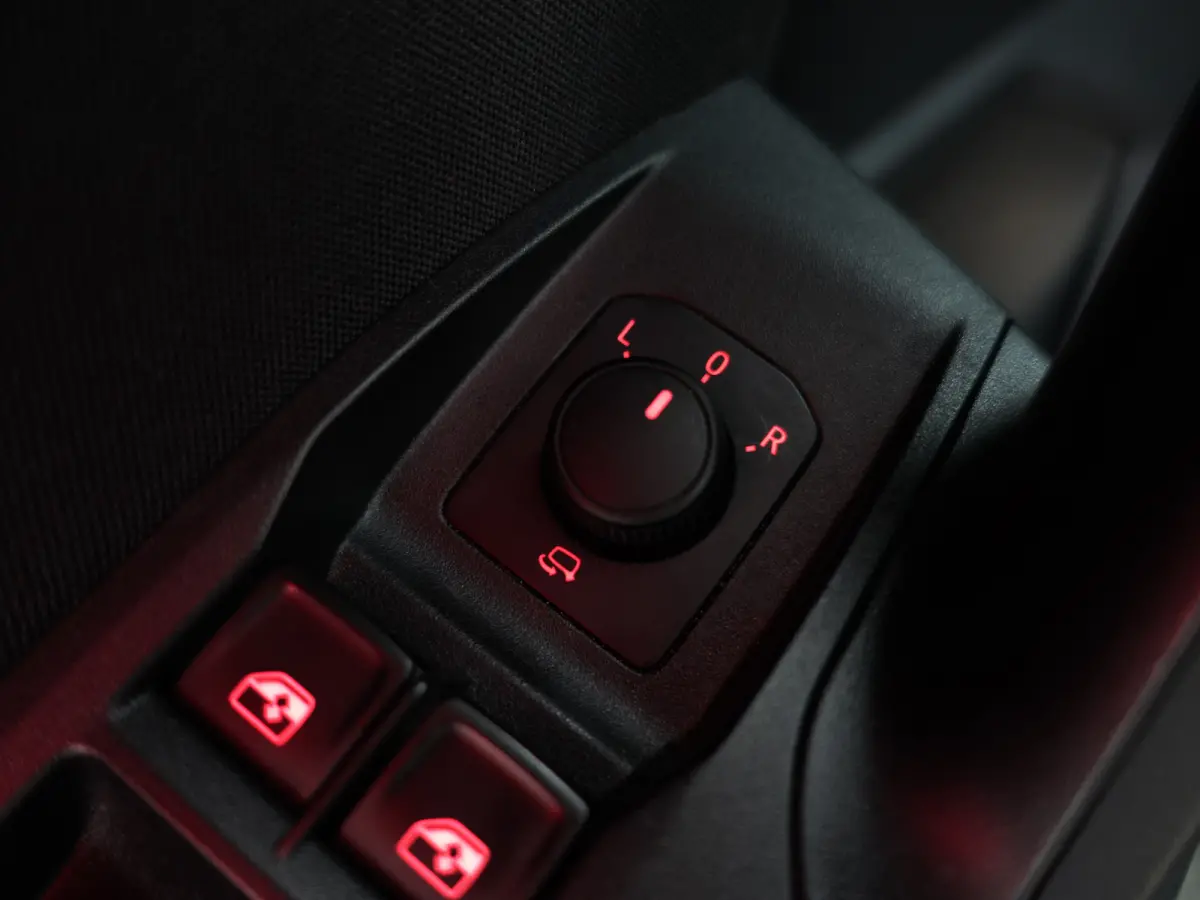 1.0 TSI FR Business Intense- CarPlay, Camera, Dynamic Select, Sfeerverlichting, Park Assist, Led
